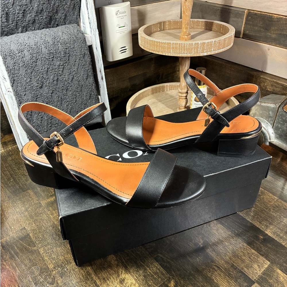 COACH IDA 35 Leather Sandal G4869 Black Size 7 - Picture 3 of 14